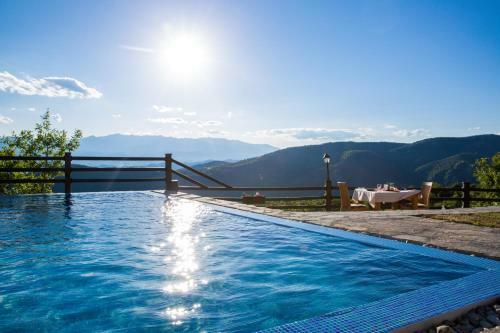 Leshten Hotel