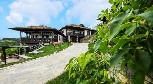 Leshten Hotel