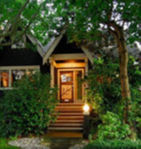 House On Dunbar B&B