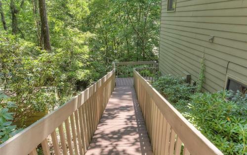 Deer View Retreat