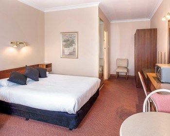 Echo Point Motor Inn