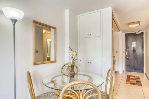 Apartamento Ilikai 883