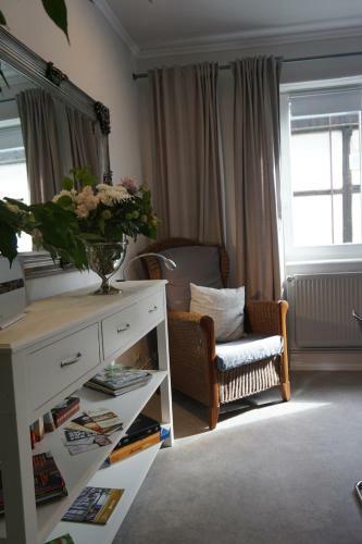 Apartamento Ambiente Am Breiten Tor