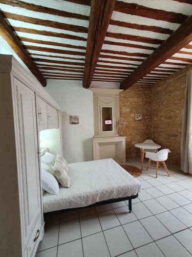 Hostal Suite Parentale Castillon Du Gard