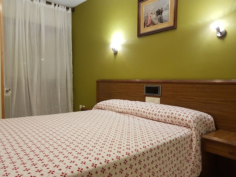 Hotel Ciudad De Jaca