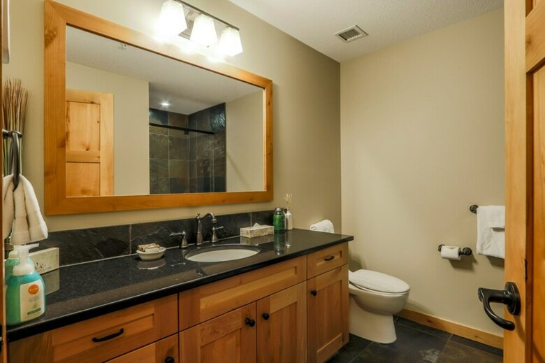 Aparthotel Spring Creek Vacations - Rundle Cliffs Lodge