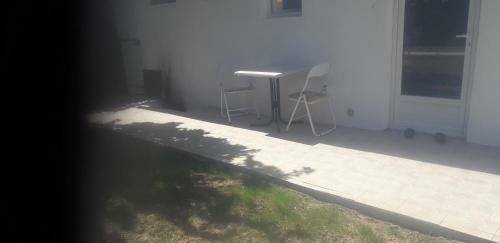 Apartamento Studio Au Calme Jardin Wifi 600m Centre Ville