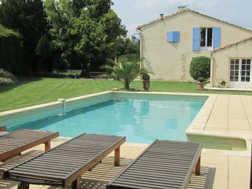 Appartement Dans Mas Proven�al Avec Piscine