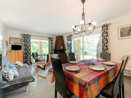 Holiday Home Rok�mar