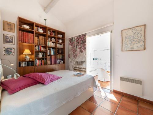 Holiday Home Castel Haussmann-3