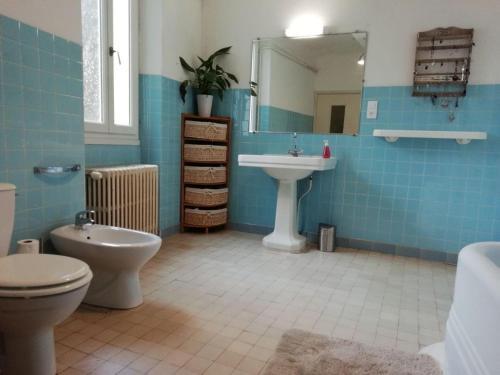 La Maison Bleue