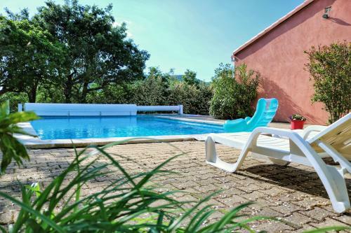Villa Piscine Face Au Grand Luberon Cereste