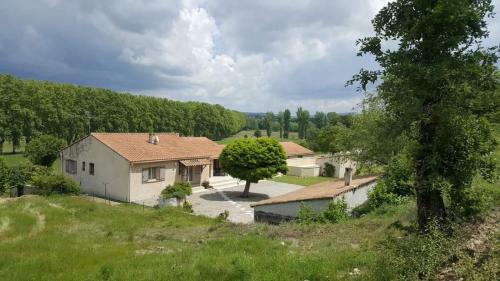 Les Prairies de L'encr�me