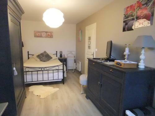 Hostal La Thibaudiere Glycine