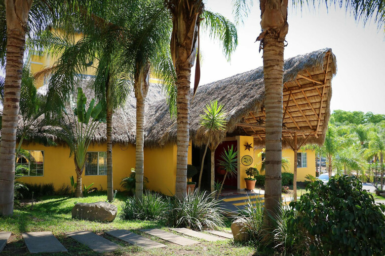 Hotel Zar Colima
