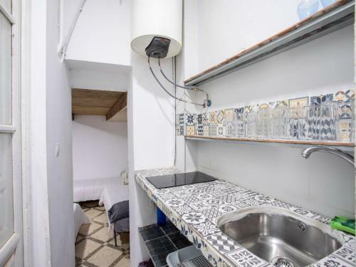 Attractive Apartment In Granada Near The Centre