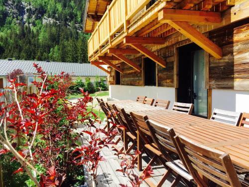 Chalet Le Petit Nicolas, Jacuzzi, Vue Mont Blanc