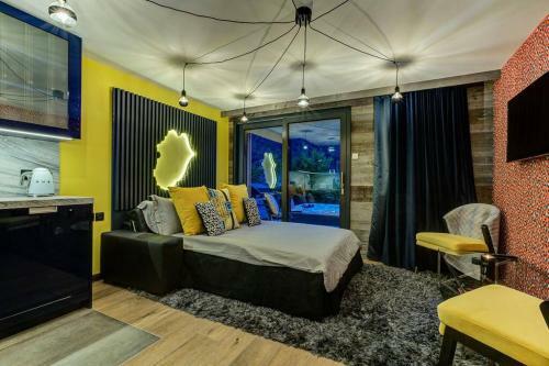 Chalet Rock And Roll
