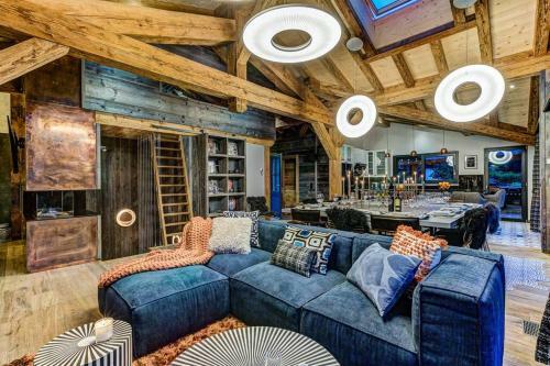 Chalet Rock And Roll