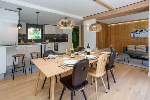 La Cordee 703 Apartment