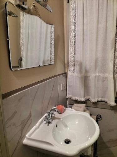 B&B Sasso Di Rocca