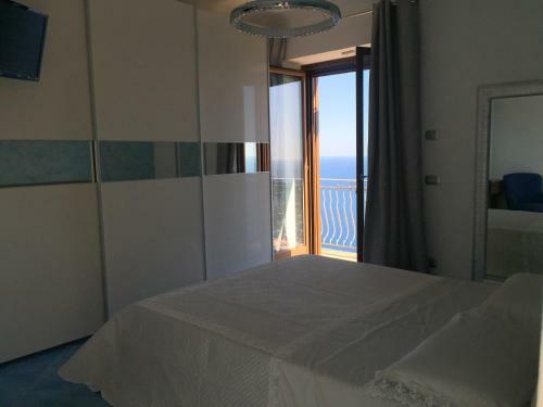 Hostal Carluccio?s Stanza Privata Vista Mare