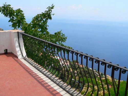 Villa Ancient Manor House Finely Restored