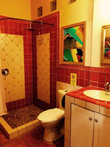 Hostal Lifepath Center