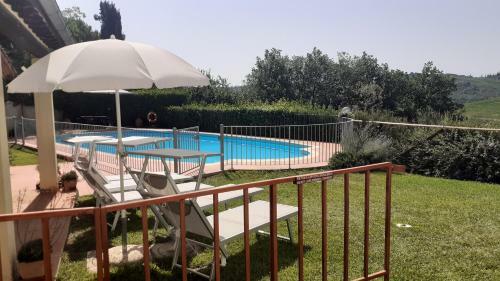 Apartamento Agriturismo Il Pino - Appartamento Querce