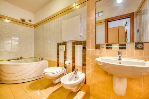 Apartmentsgarda - Casa Raffaello
