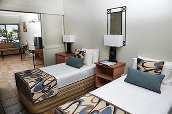 Aparthotel Moonlight Bay Suites