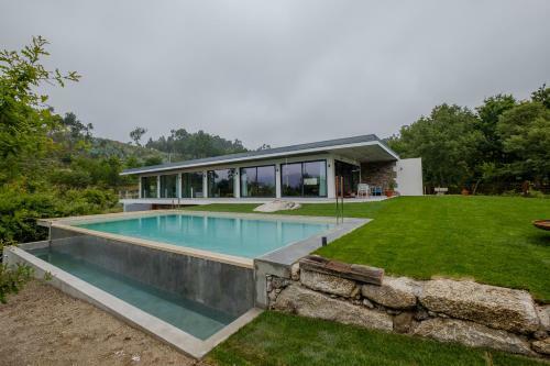 Villa Private Ermal Lake And Ger�s