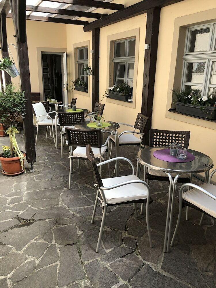 Hotel Sandstern