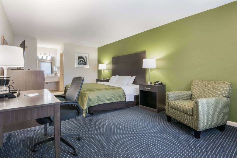 Hotel Quality Inn Little Creek