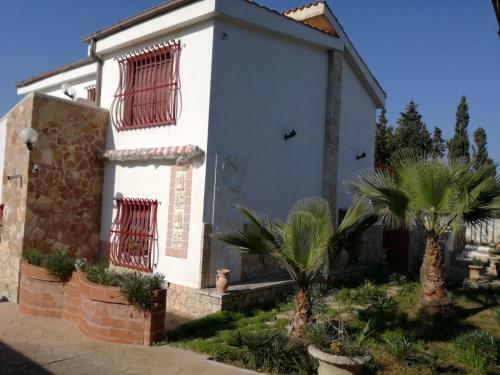 Villa Elodia-ground Floor Apartment
