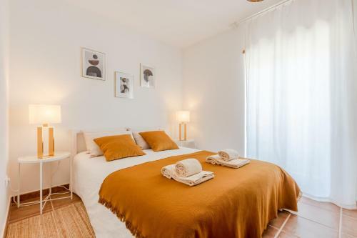 Seascape Villa W/ Pool And Rooftop Seaview Jacuzzi In Manta Rota