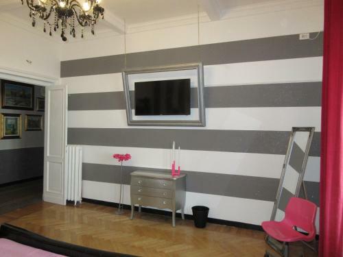 Hostal Doria House 23