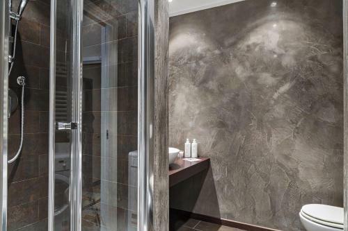 Via Roma Luxury Apartment By Wonderful Italy