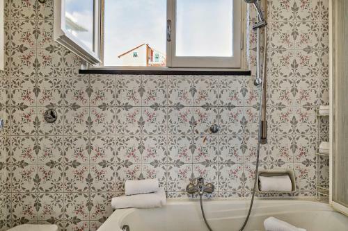 Homey Seaview Apartment By Wonderful Italy