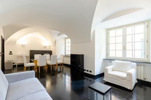 Altido Splendid 1-br Apartment In Central Genoa