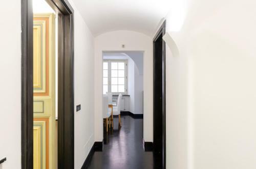 Altido Splendid 1-br Apartment In Central Genoa