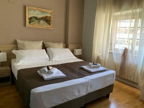 Hostal Genova Fieschi Rooms
