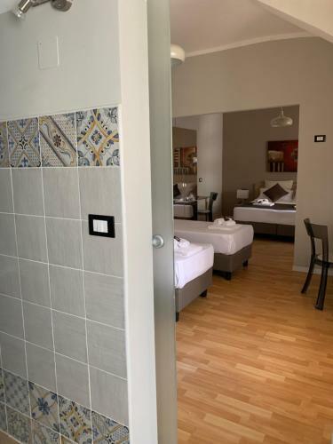 Hostal Genova Fieschi Rooms