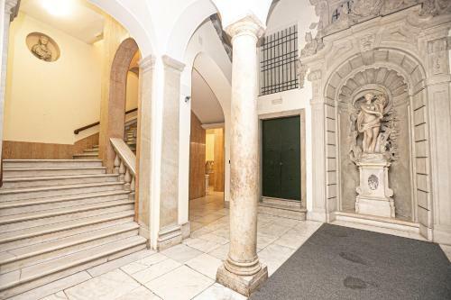 Domus Carmen Luxury Apartment