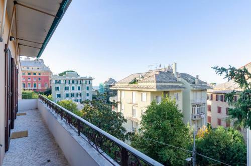 Altido Spacious 3-br Apartment Near Boccadasse