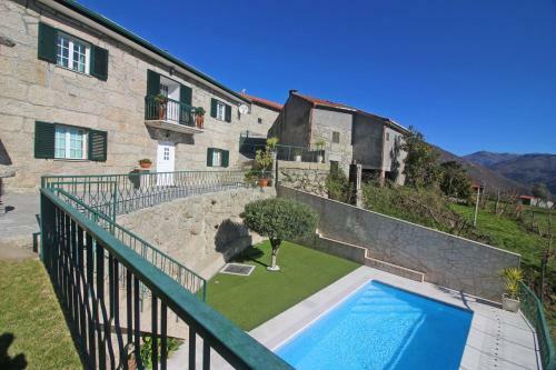 Eira Da Costa House