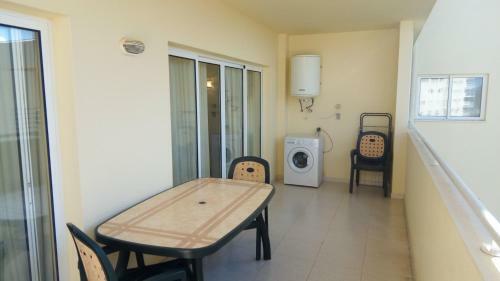 Apartamento Vila Marachique 304 2 Bedroom