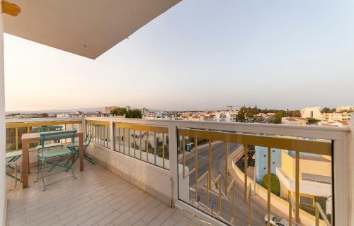 Apartamento B57 - Marachique 2 Bed Flat
