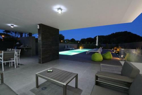 Villa Pinheiro - Clever Details