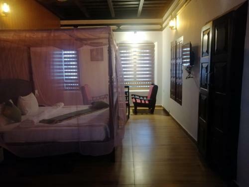 Hotel Riccis Heritage Resort